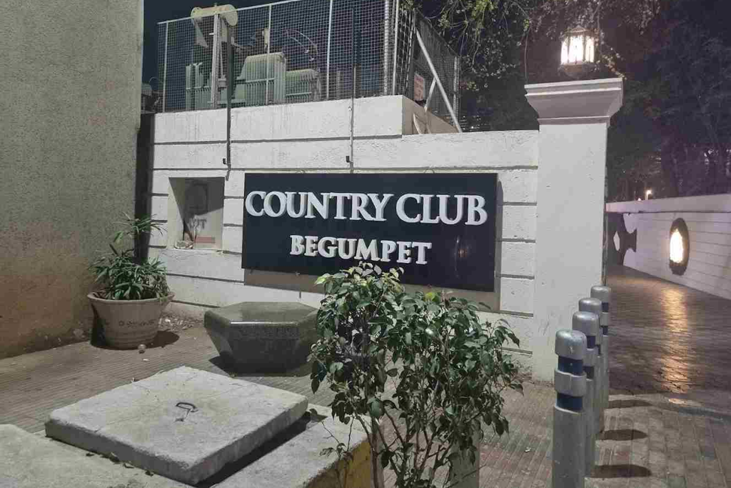 Country Club, Begumpet — landmark buyer guide featured image