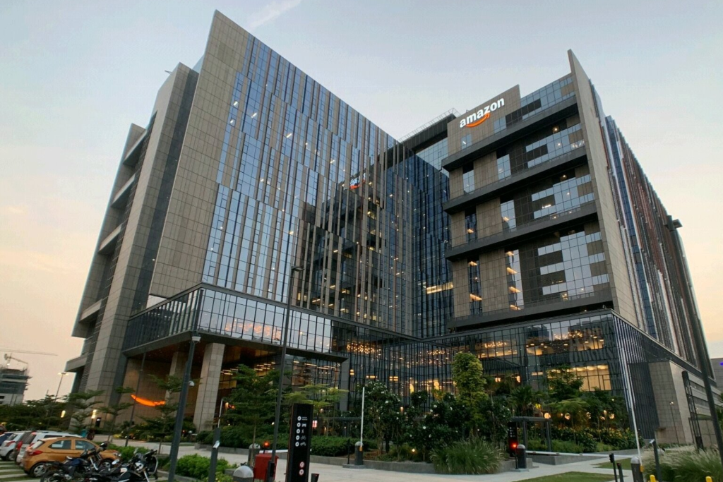 Amazon Campus, Financial District — landmark buyer guide featured image