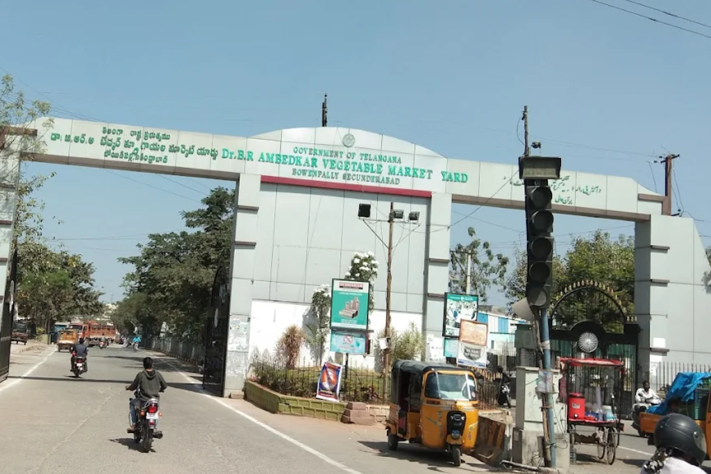 Featured image: Why Professional SEO services for businesses in Hyderabad still matters near Bowenpally Market | Moosi Web
