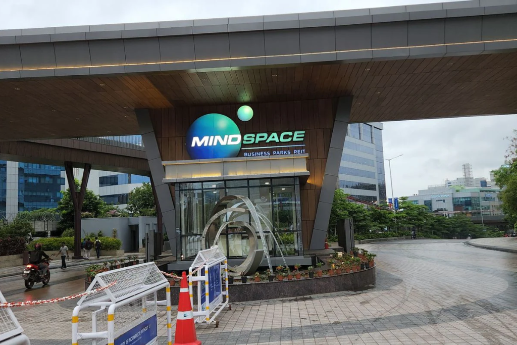 CRM software development for Hyderabad businesses near MindSpace, HITEC City — Moosi Web Hyderabad
