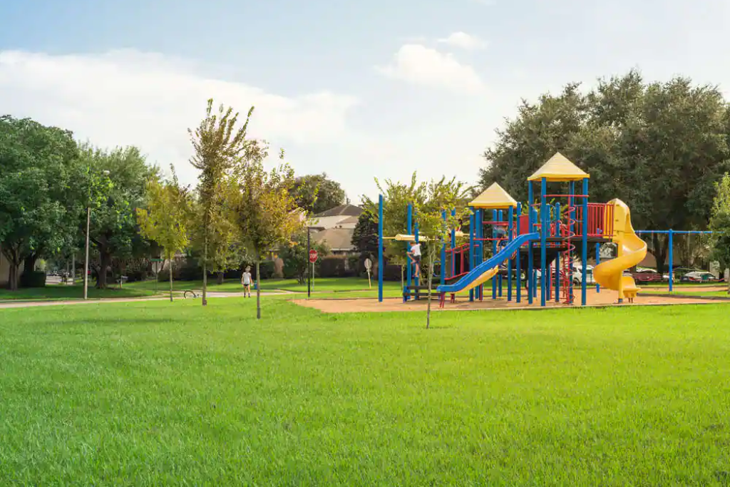 Puppalaguda Park, Manikonda — landmark buyer guide featured image